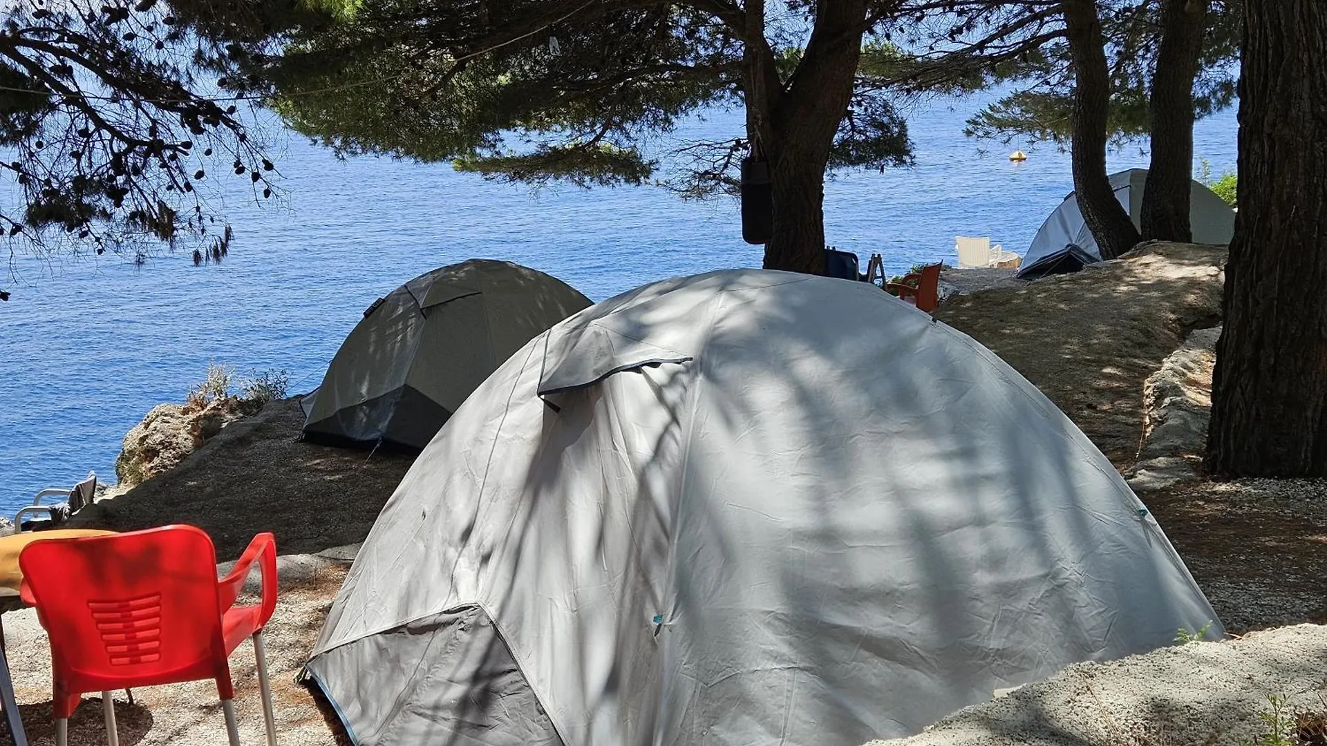 Hotel Pine Side Camp Himarë Campo de lujo
