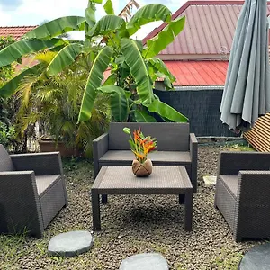 Agreable En Rez-de-jardin A 450m De La Appartement Sainte-Anne