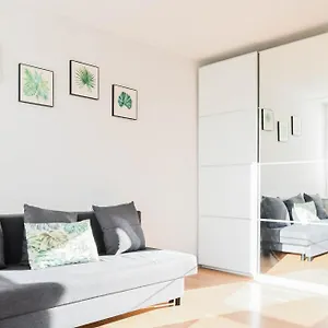 15 Min Stare D&a Darwina Apartament Warszawa