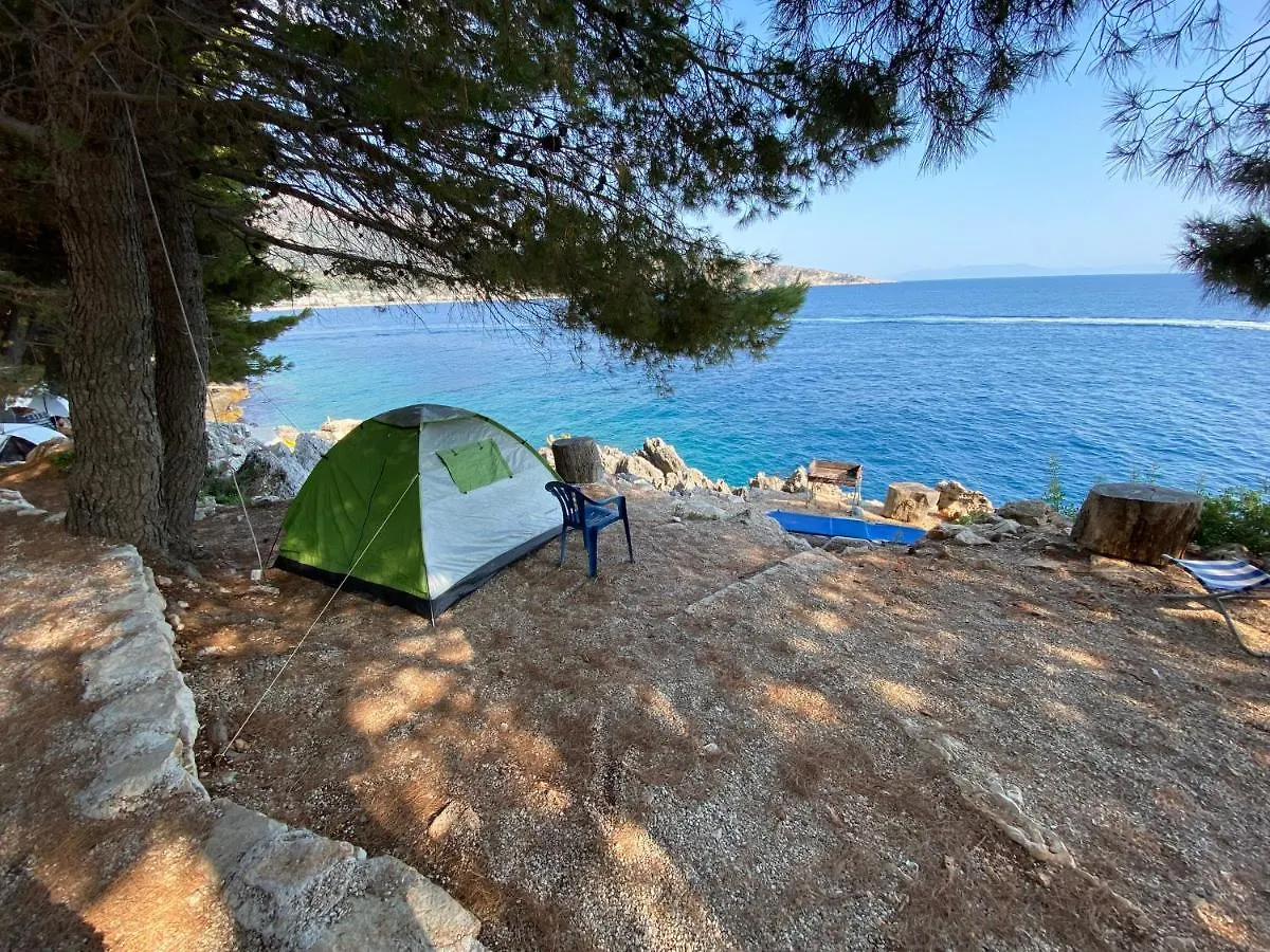 Hotel Pine Side Himarë Luxuszelt
