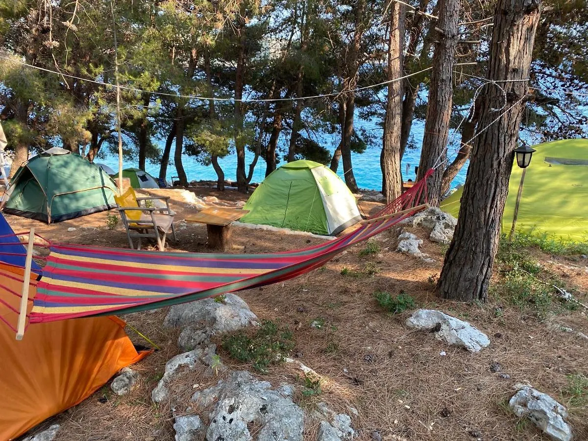 Hotel Pine Side Himarë Albanien